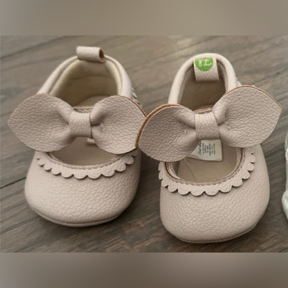 Baby Girl Taupe Leather Shoes